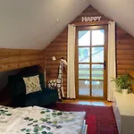 Dom wakacyjny Eifel-lounge - Monteurswohnung