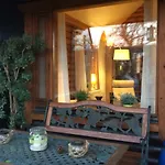 Eifel-lounge - Monteurswohnung Dom wakacyjny Weilerswist