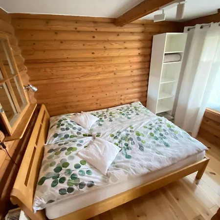 Casa de Férias Eifel-lounge Blockhaus Mit Kamin Garten Balkon Nahe Koeln Therme Bruehl Phantasialand *