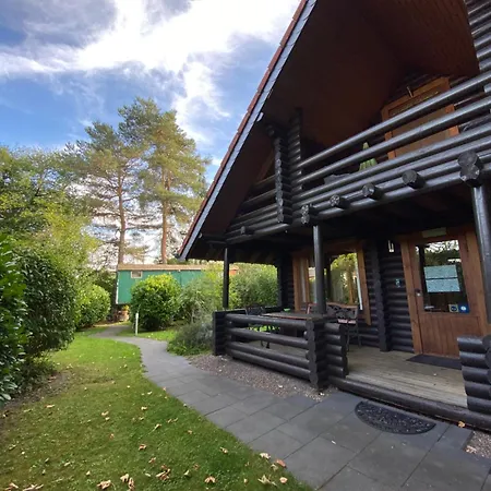 Eifel-lounge Blockhaus Mit Kamin Garten Balkon Nahe Koeln Therme Bruehl Phantasialand Weilerswist