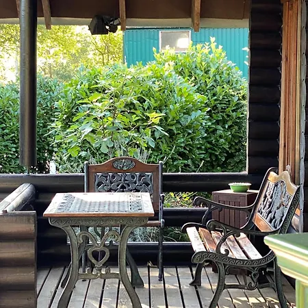 Eifel-lounge Blockhaus Mit Kamin Garten Balkon Nahe Koeln Therme Bruehl Phantasialand Weilerswist