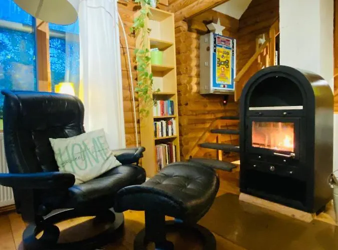 Eifel-lounge Blockhaus Mit Kamin Garten Balkon Nahe Koeln Therme Bruehl Phantasialand *