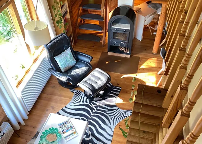 Semesterbostad Eifel-lounge Blockhaus Mit Kamin Garten Balkon Nahe Koeln Therme Bruehl Phantasialand