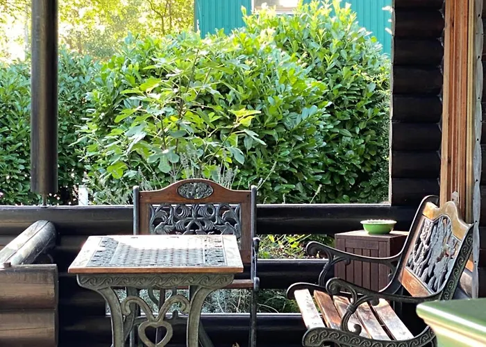 Eifel-lounge Blockhaus Mit Kamin Garten Balkon Nahe Koeln Therme Bruehl Phantasialand Weilerswist